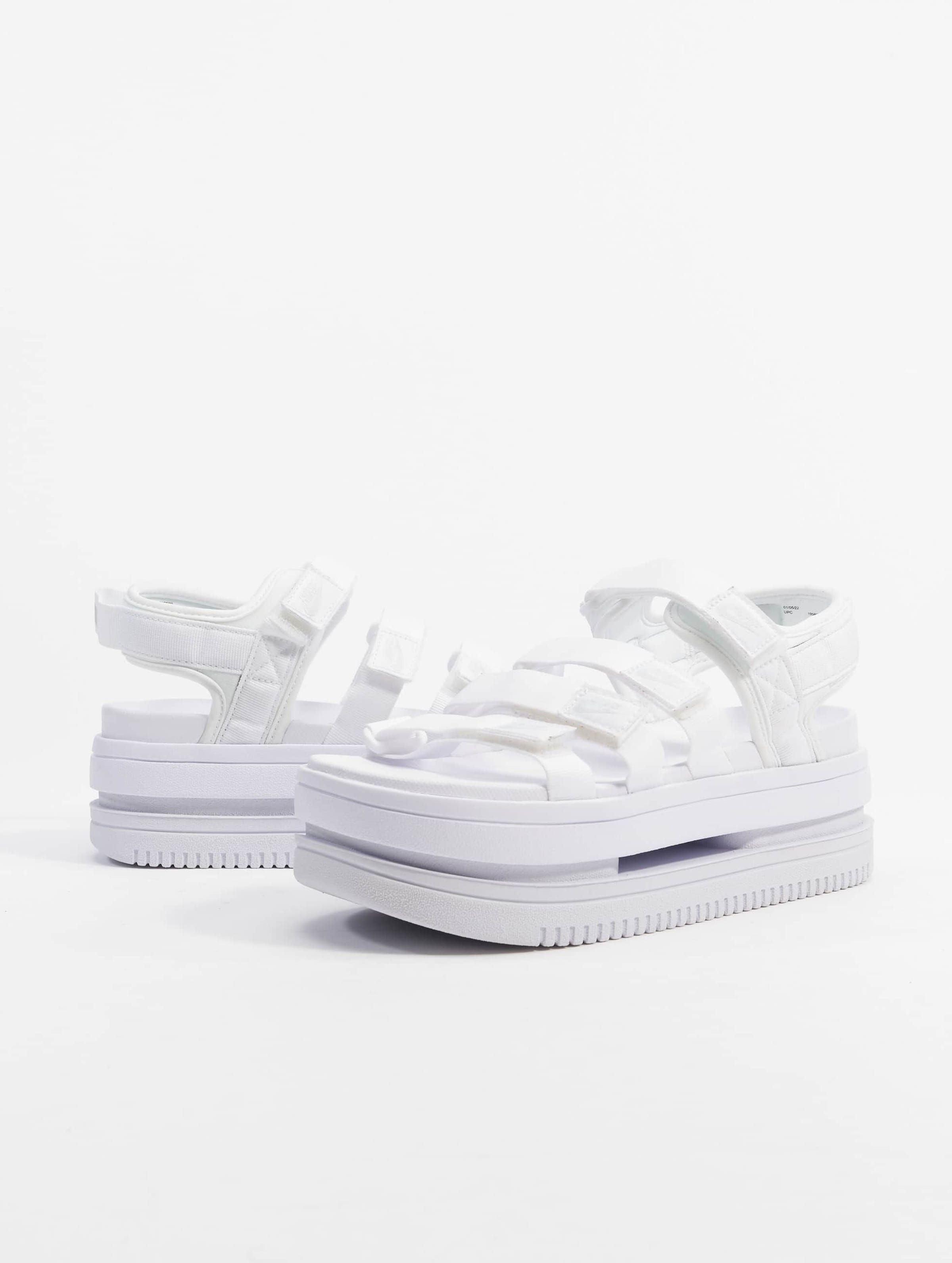 Nike Sandals for Women buy online | DEFSHOP