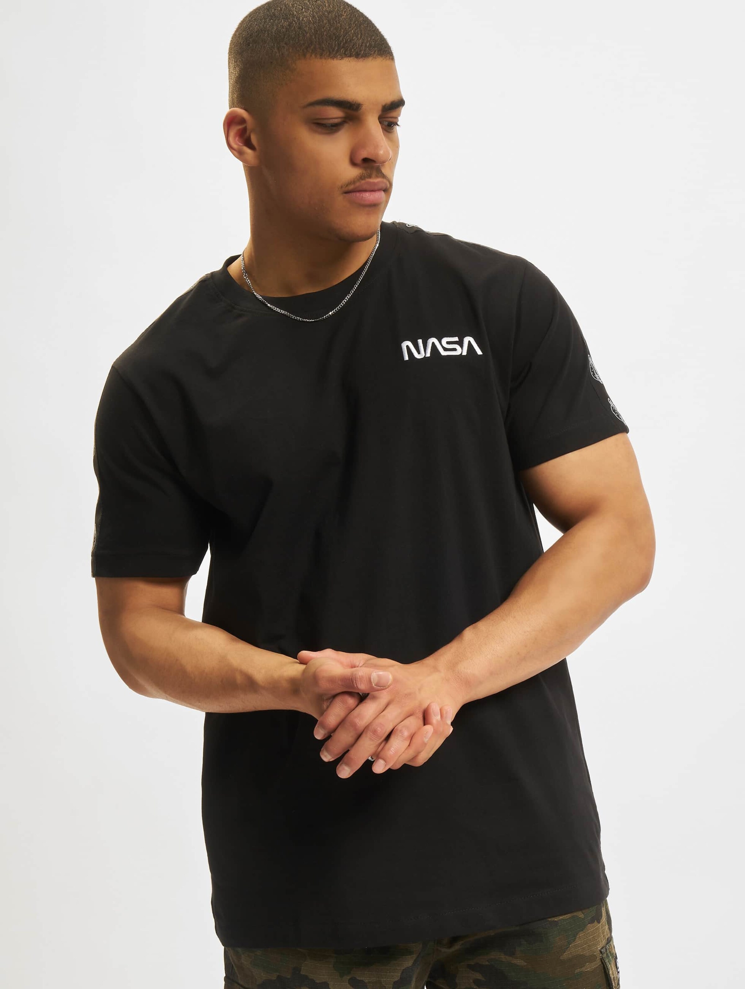 Mister Tee Nasa Rocket Tape T-Shirt Mannen op kleur zwart, Maat XS