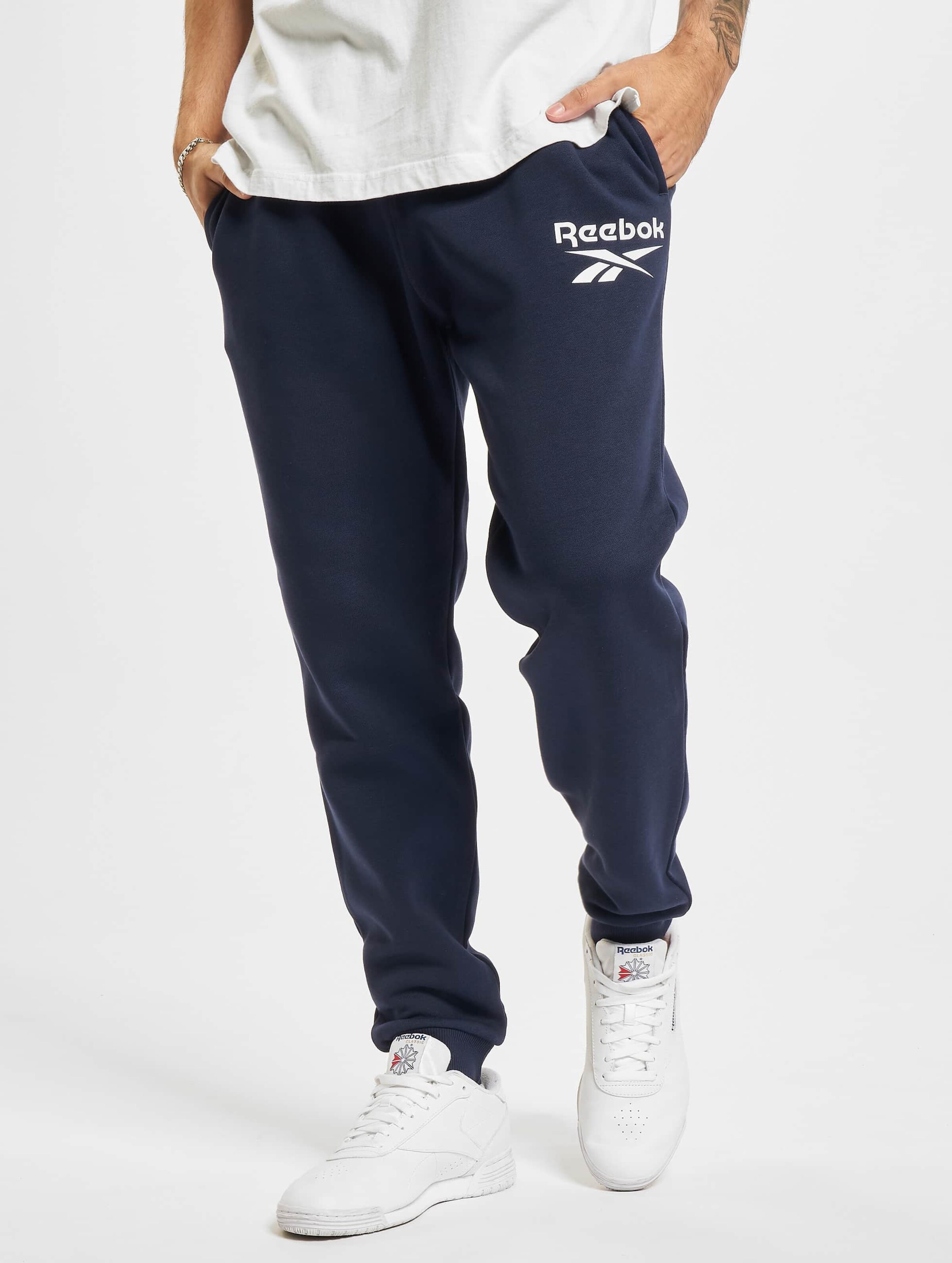 Jogging reebok hot sale