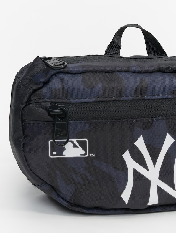 MLB New York Yankees AOP-7