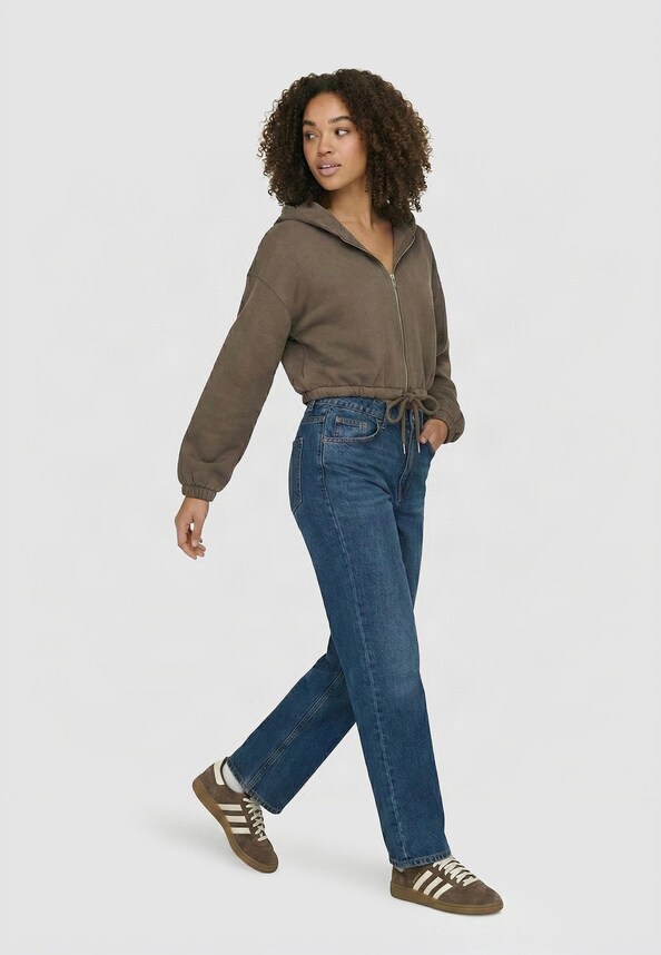 Ladies Fluffy Cropped-2