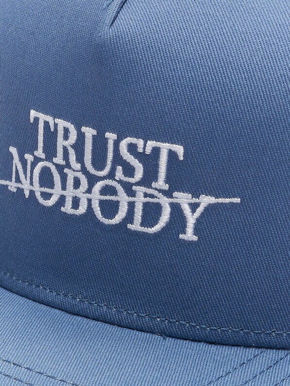 WL Trust Nobody Fu-3
