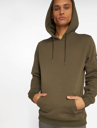 Sweat Bomber