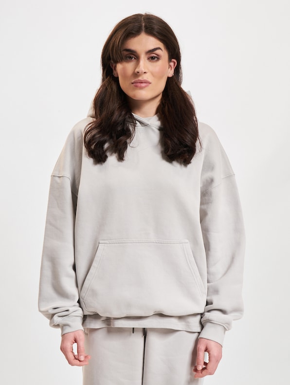 Oversized -0