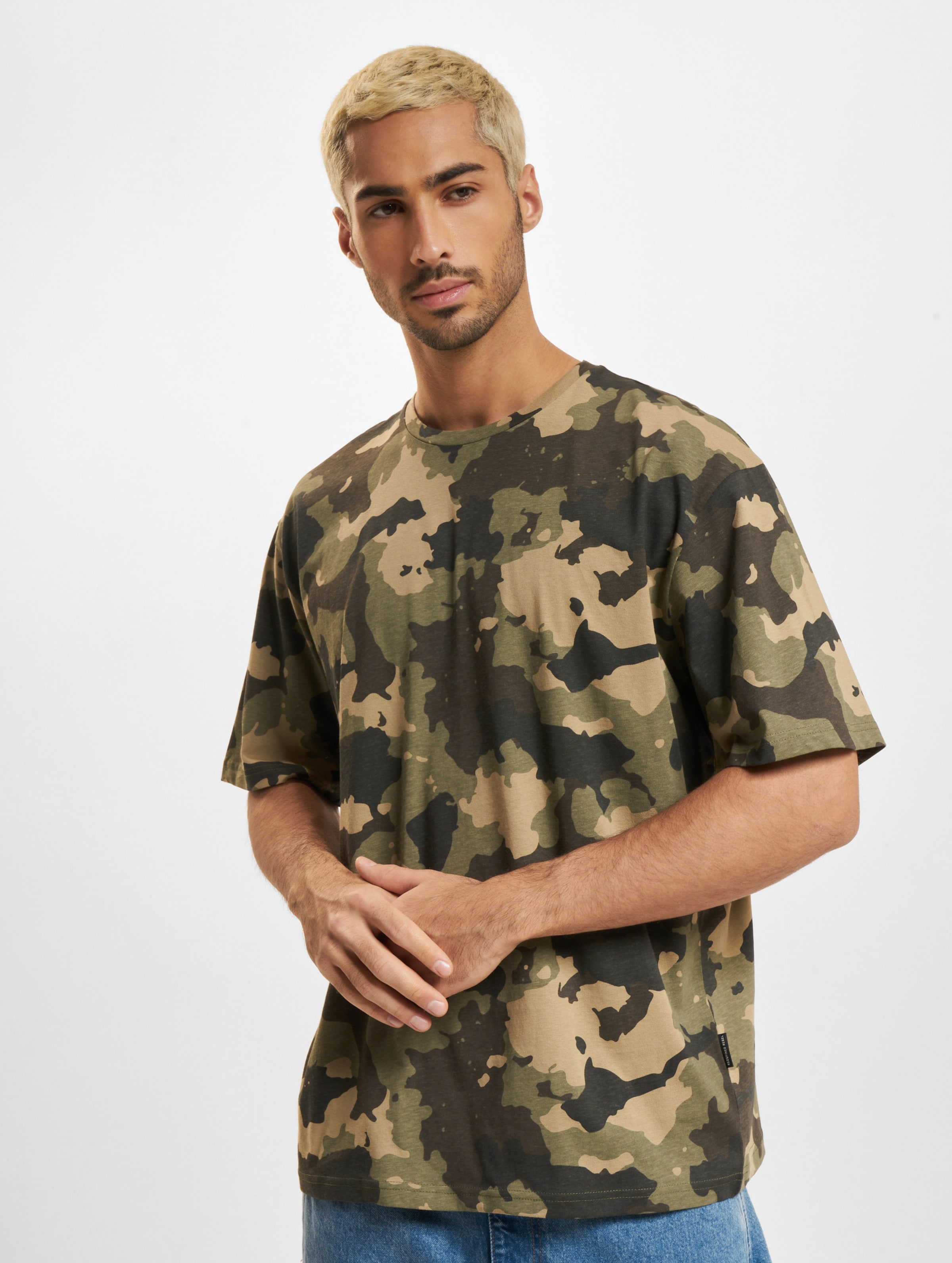 Redefined Rebel Lucca T-Shirts Mannen op kleur camouflage, Maat XL