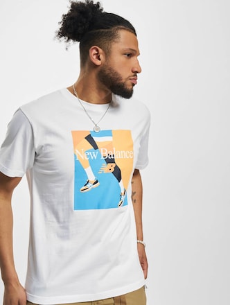 New Balance Essentials Celebrate Run T-Shirt