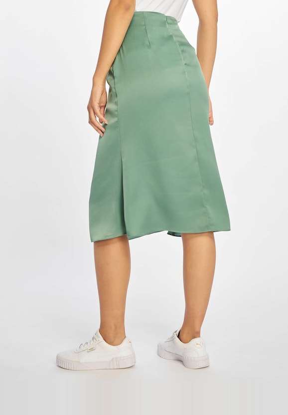 Ladies Woven-1