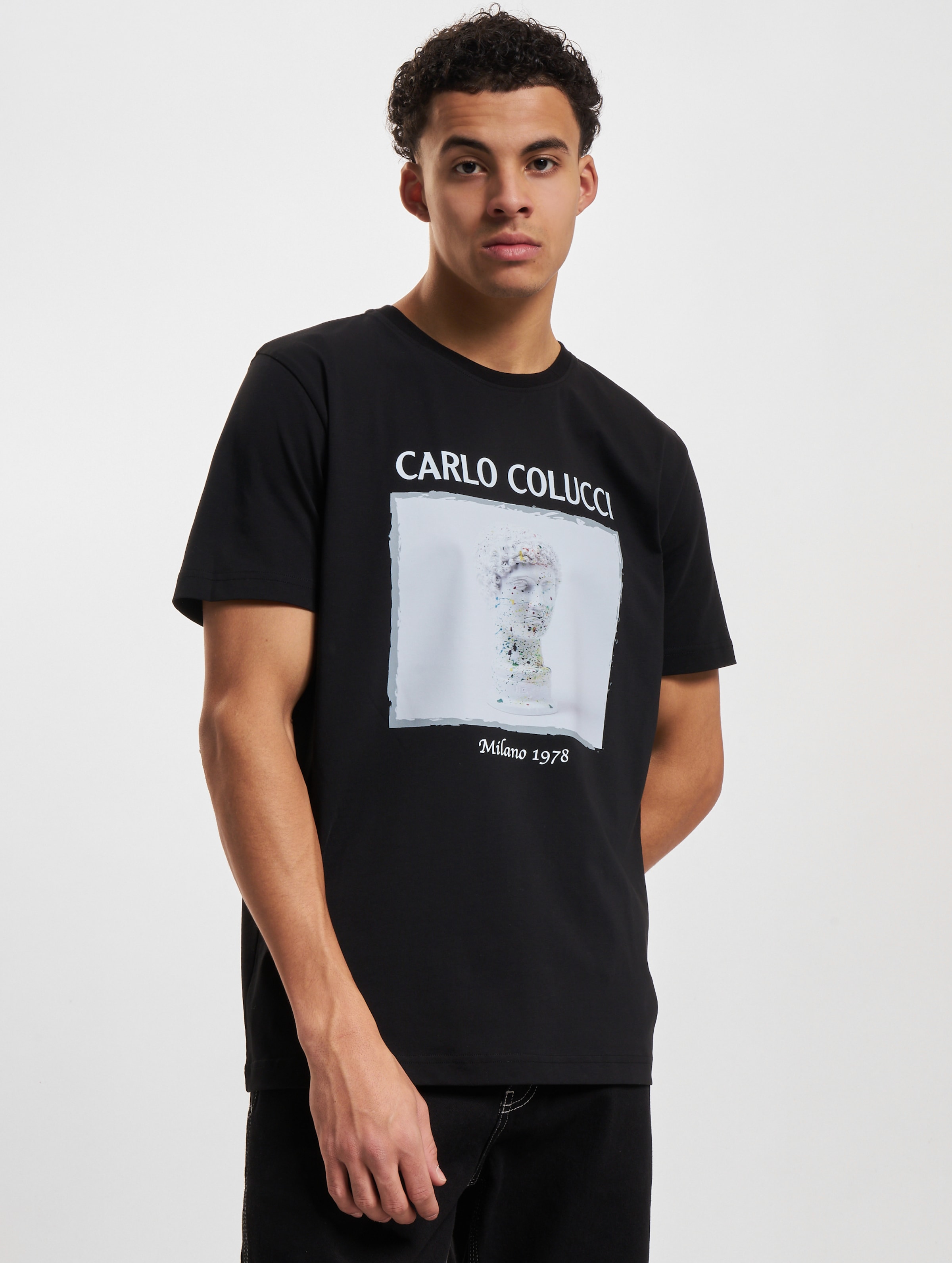 Carlo Colucci T-Shirts Mannen op kleur zwart, Maat L