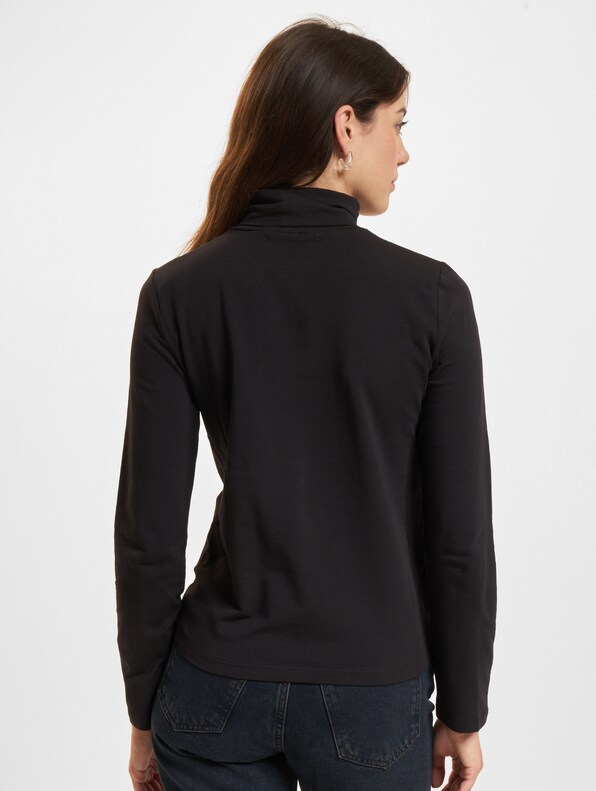 Micro Branding Roll Neck -1