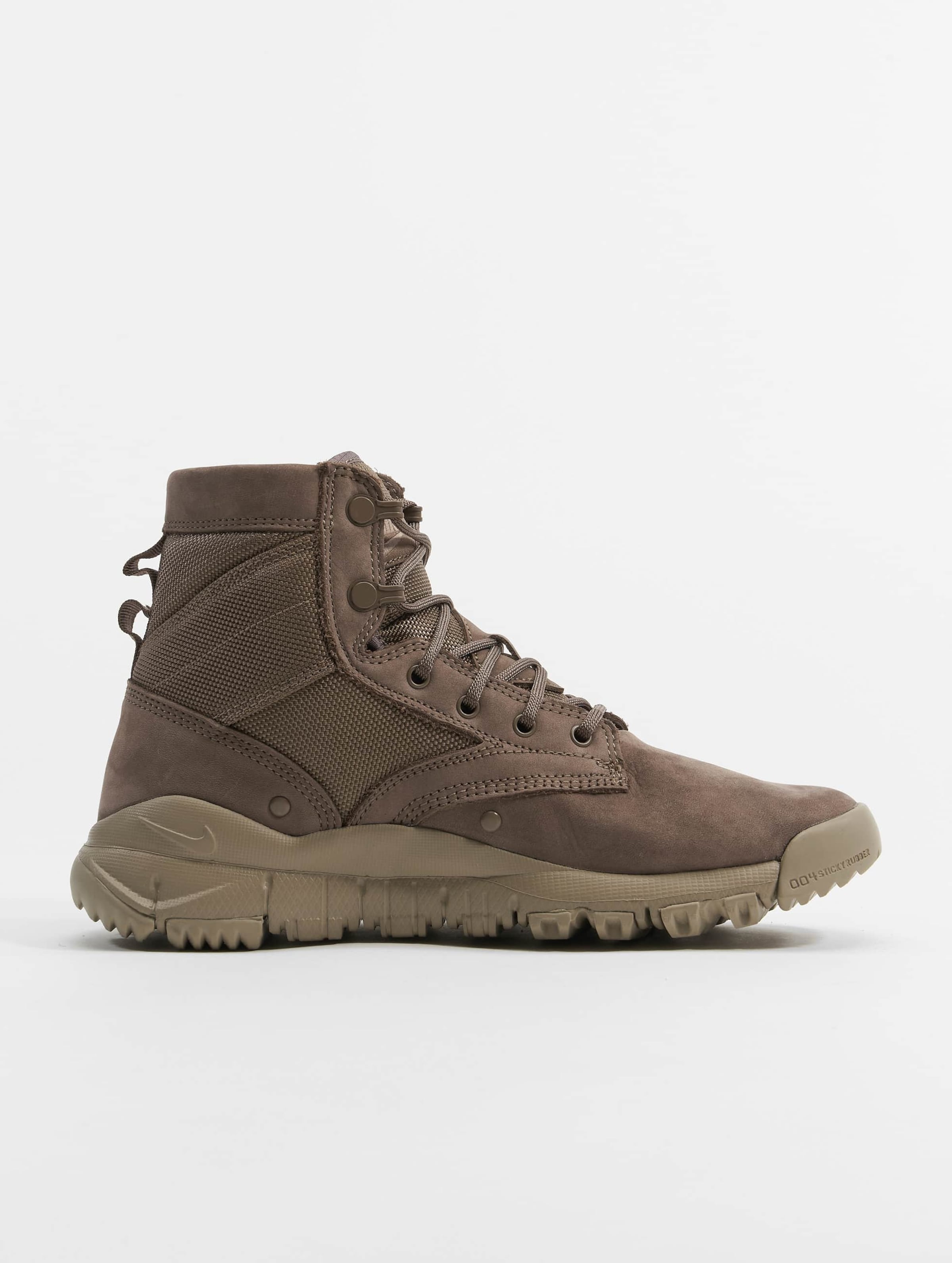 Nike sfb cheap 6 nsw leather