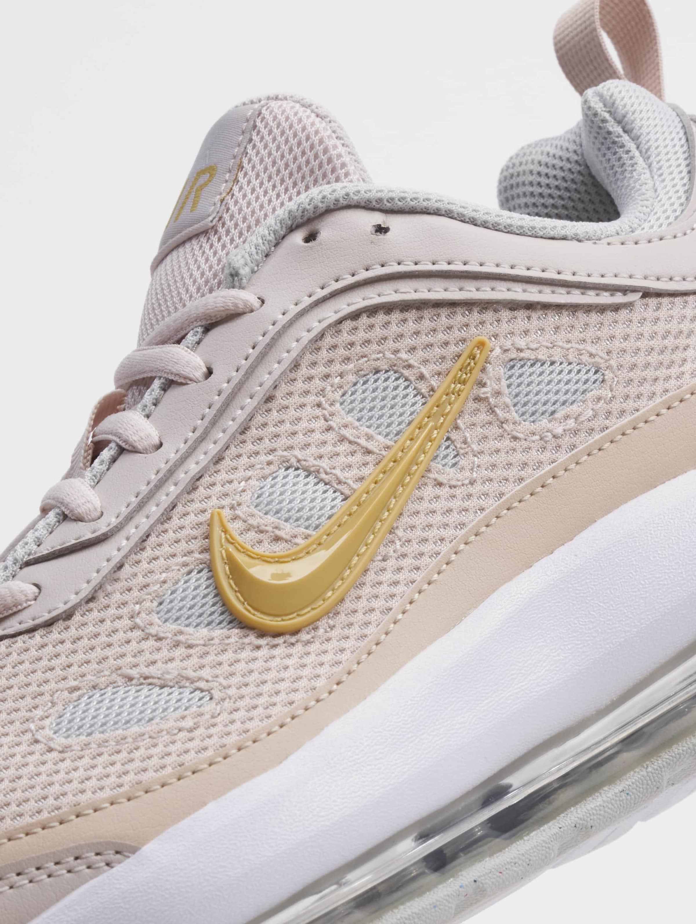 Nike air clearance axis gold