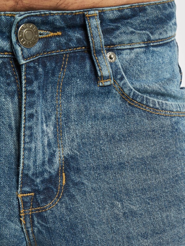Loose Fit-4
