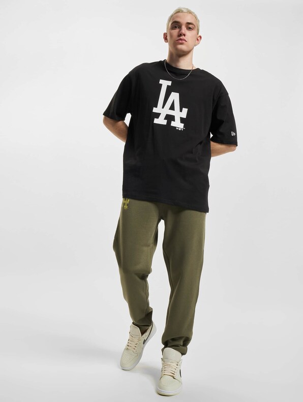 New Era Mens Los Angeles Dodgers League Essentials T-Shirt