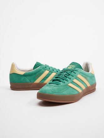 Gazelle Indoor