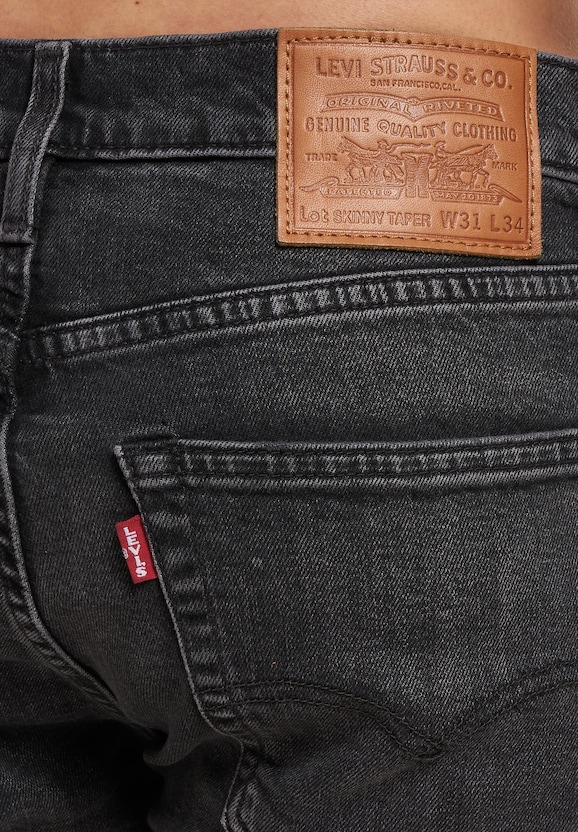 Levis Taper Jeans-4
