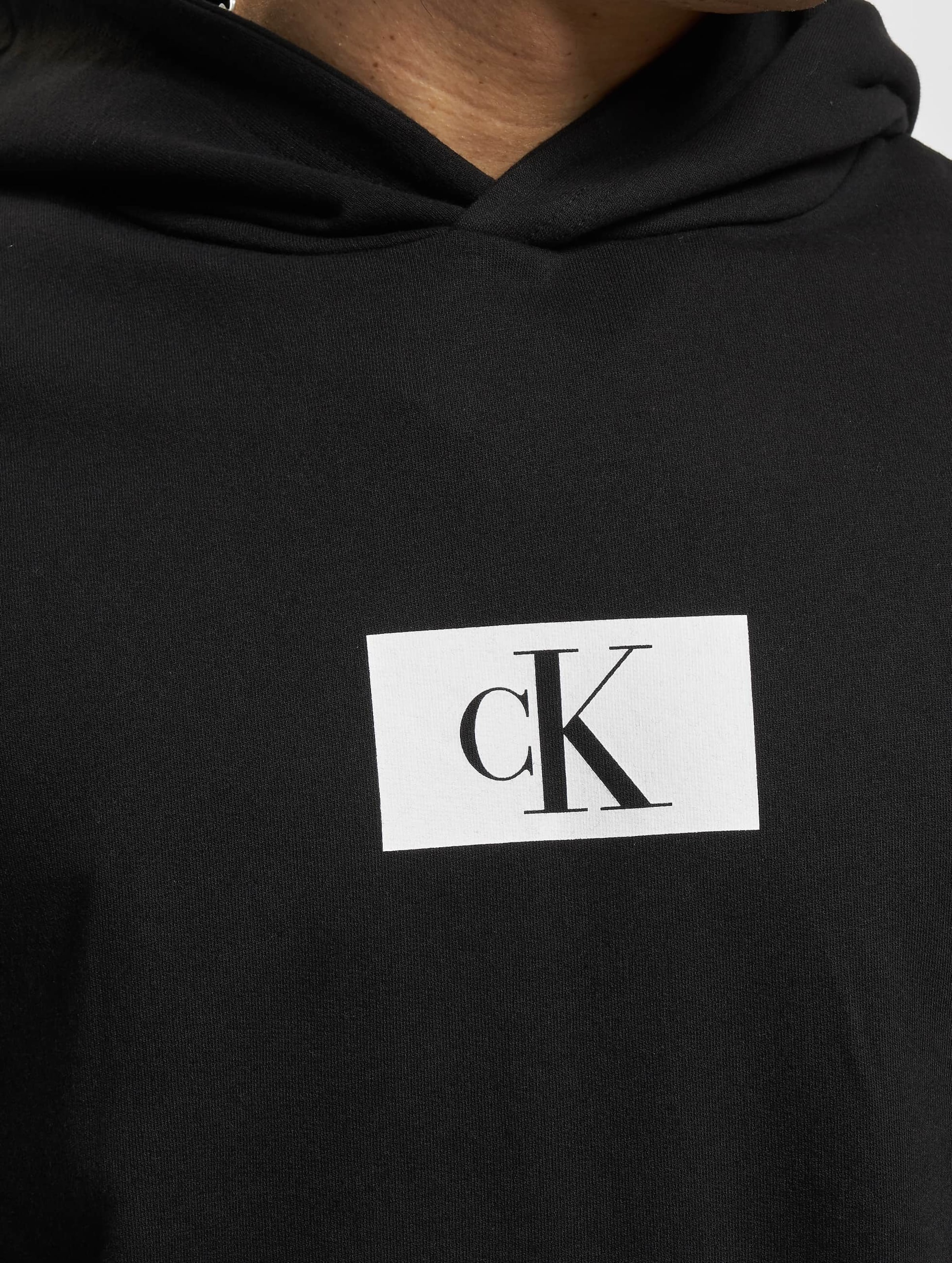 Calvin klein logo discount jumper