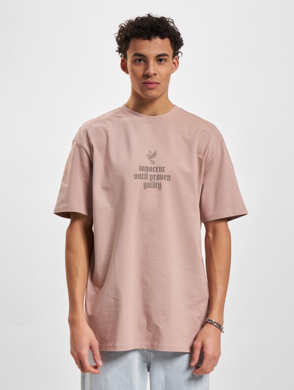 Upscale Justice Oversize-2