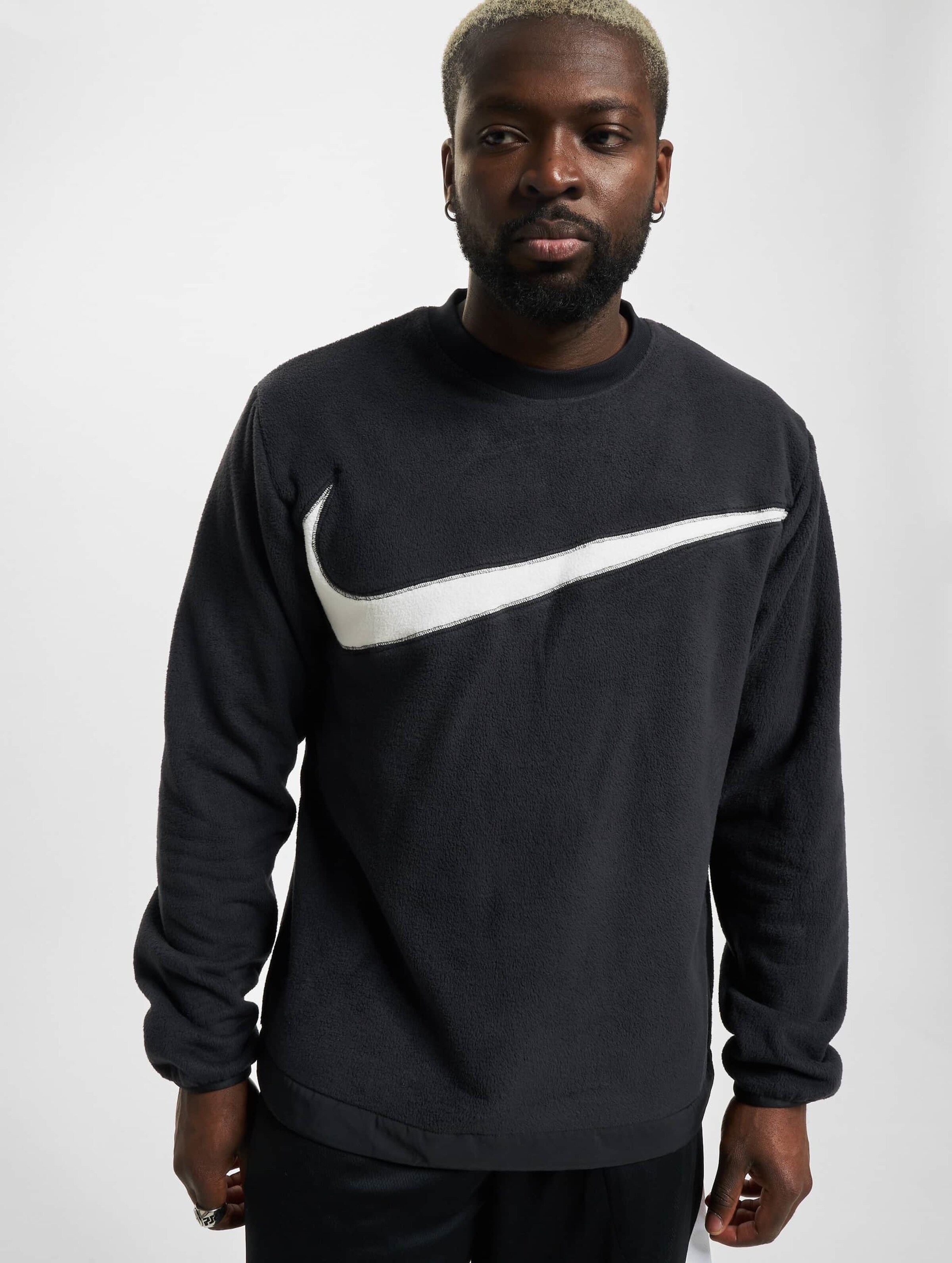 Nike club best sale swoosh crew