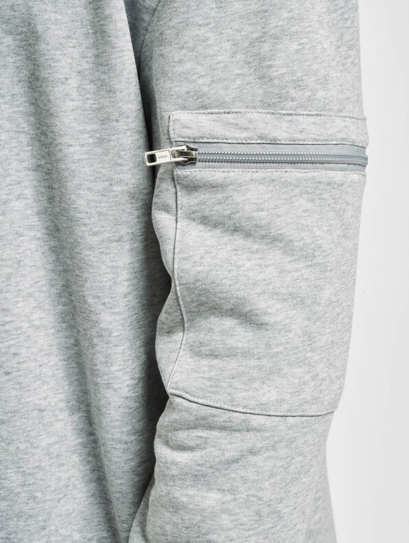 Training Terry Crew-3