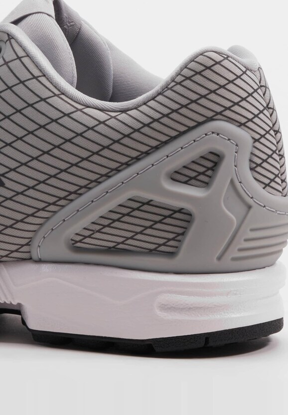ZX Flux -7