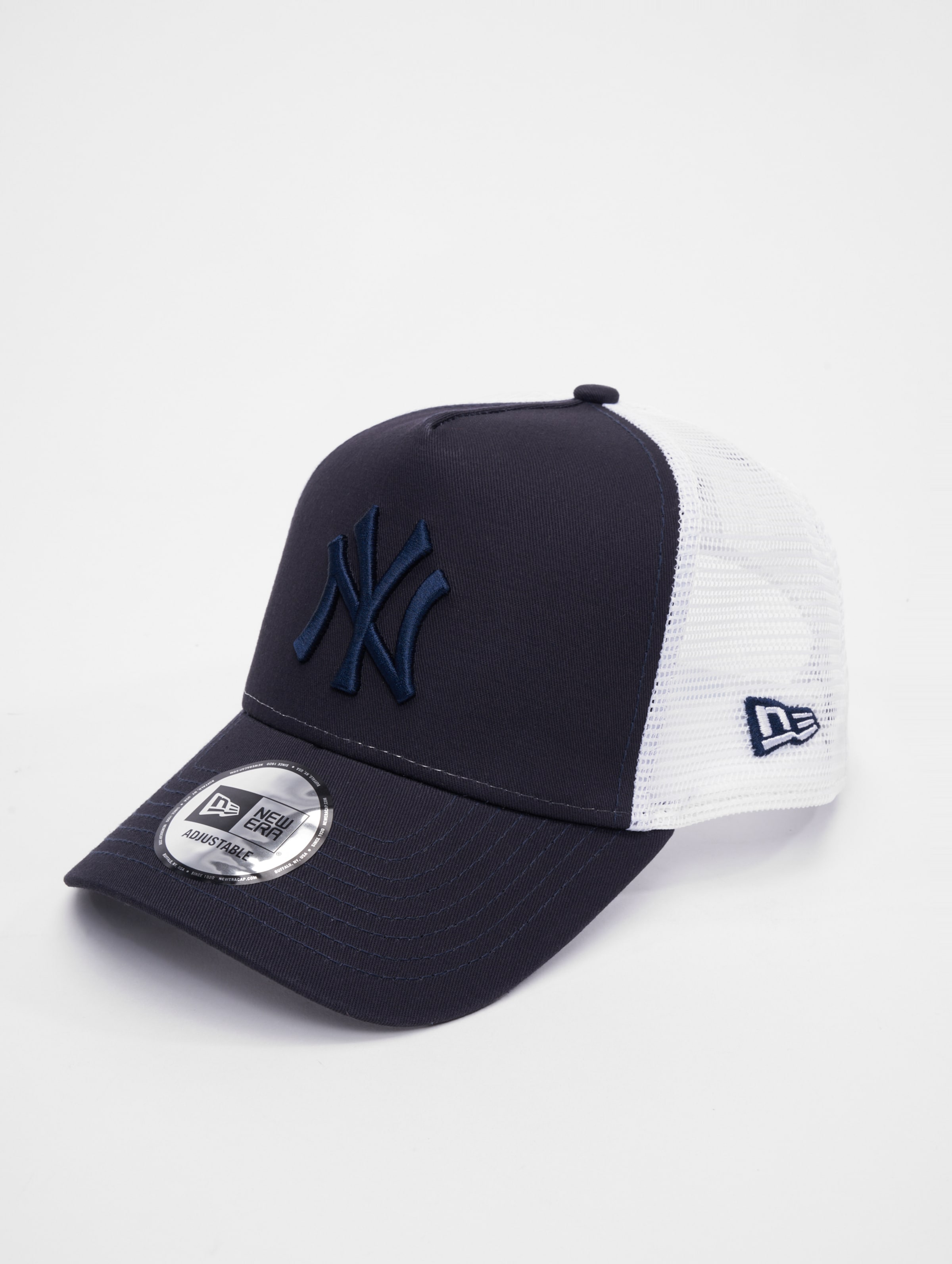 New York Yankees League Essential Navy Trucker Cap