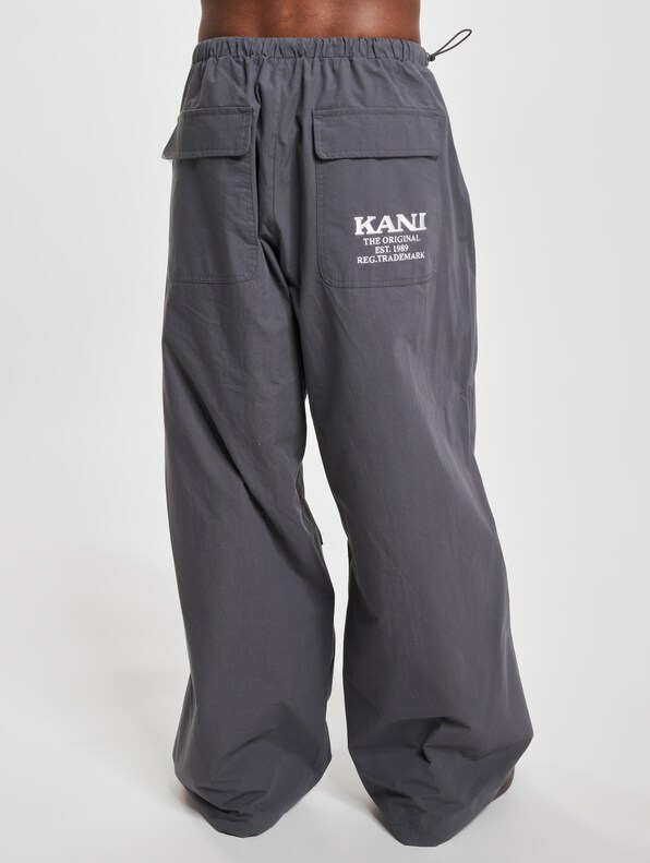 Small Signature Parachute-1