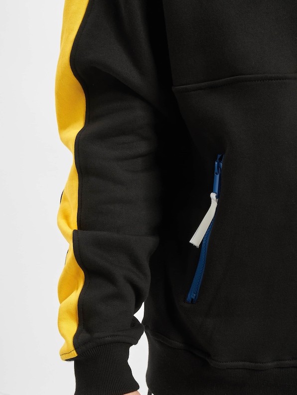 Mountain Box Half Zip-4