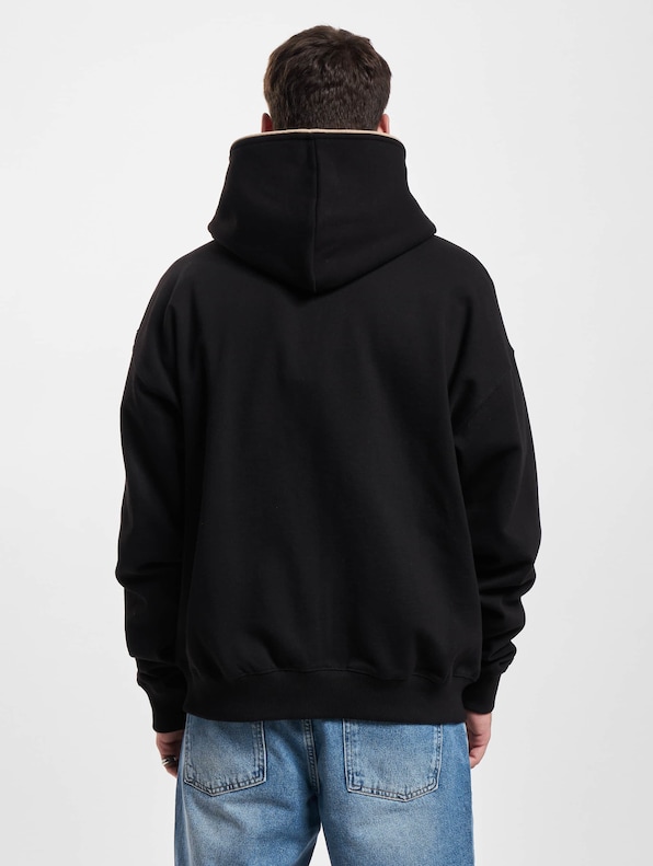 Riggs Oversized-1