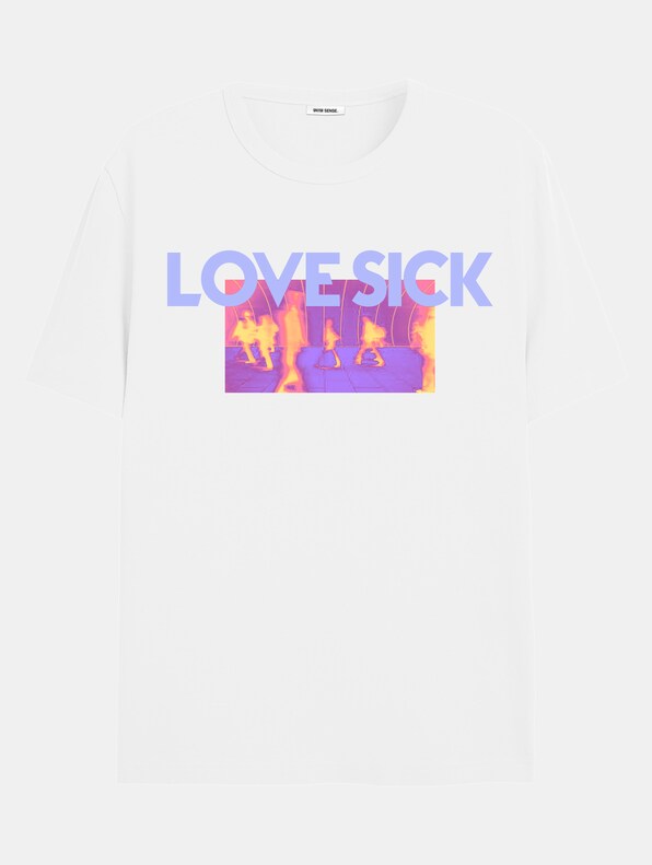 LOVESICK-3