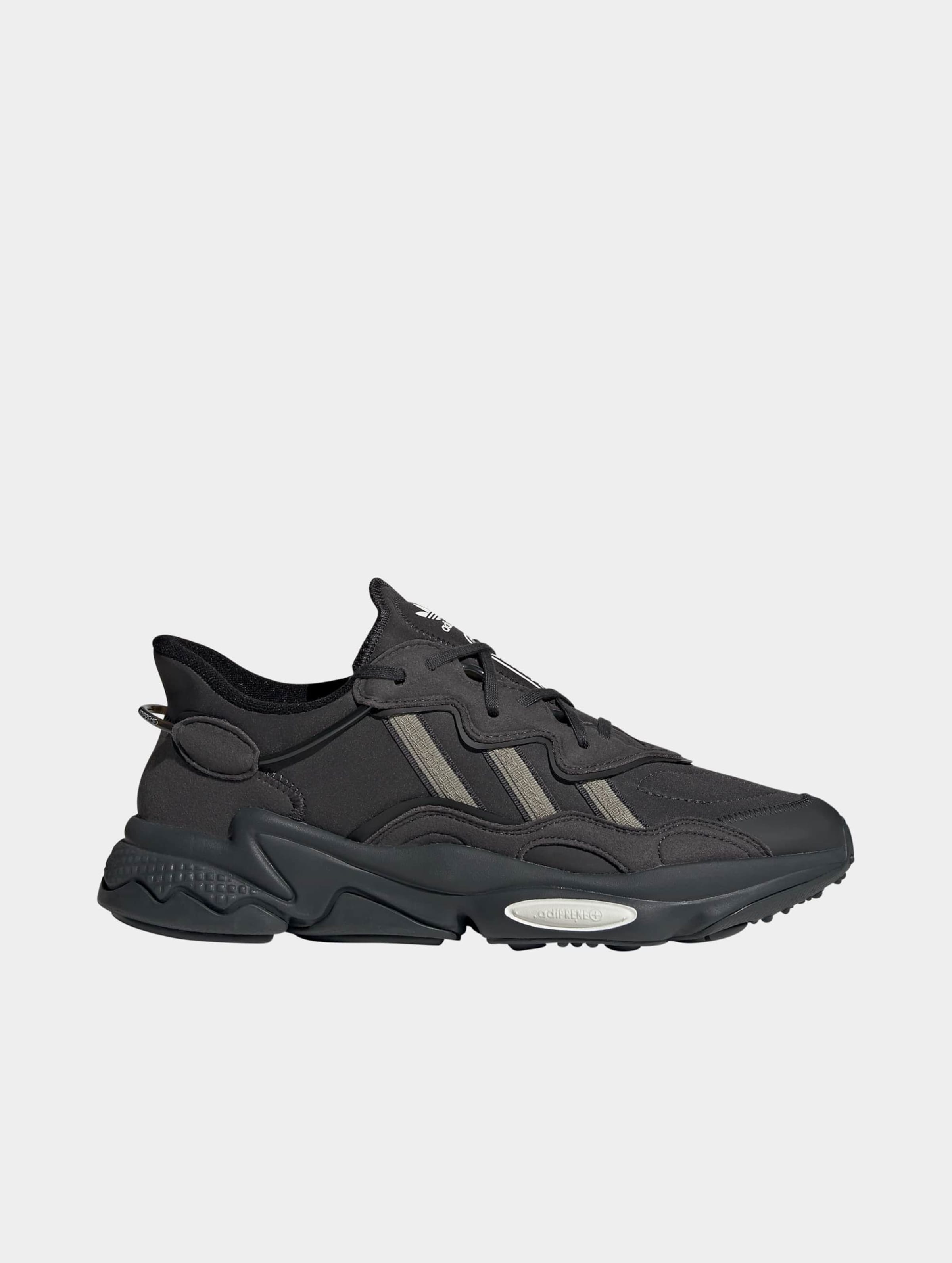 Adidas originals ozweego black junior best sale