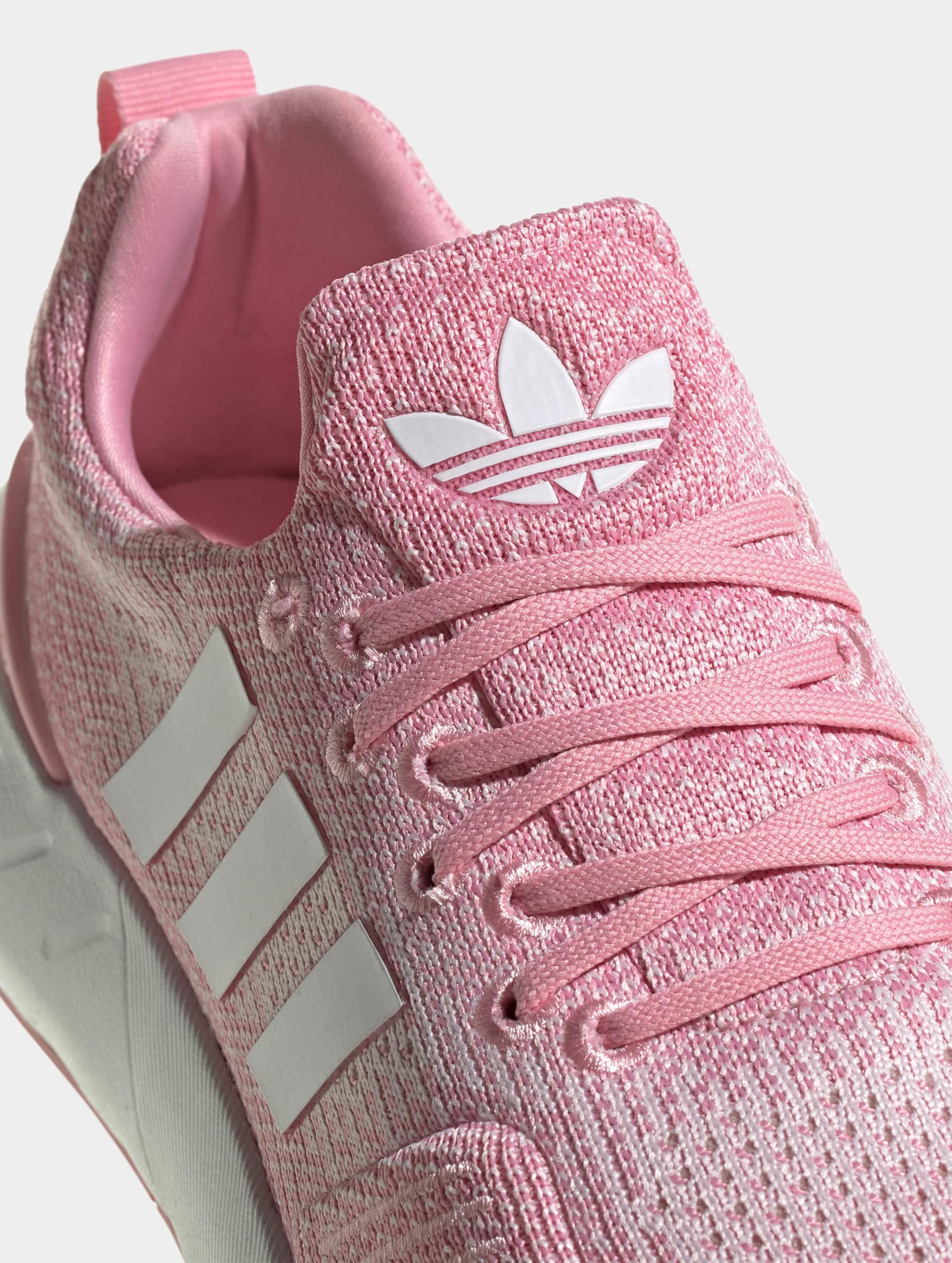 Adidas pink swift online