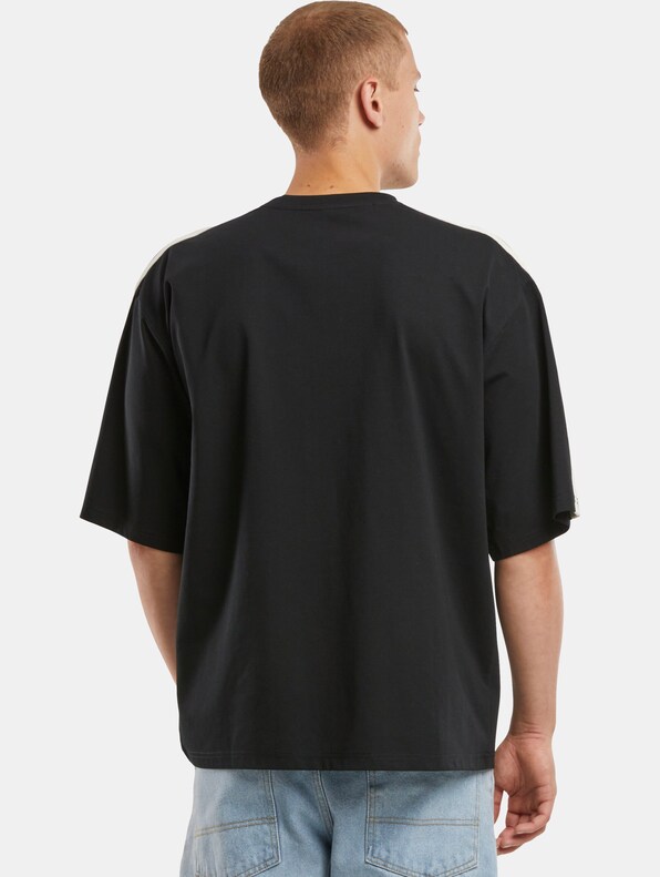 Urban Classics Tennis Core Tee-1