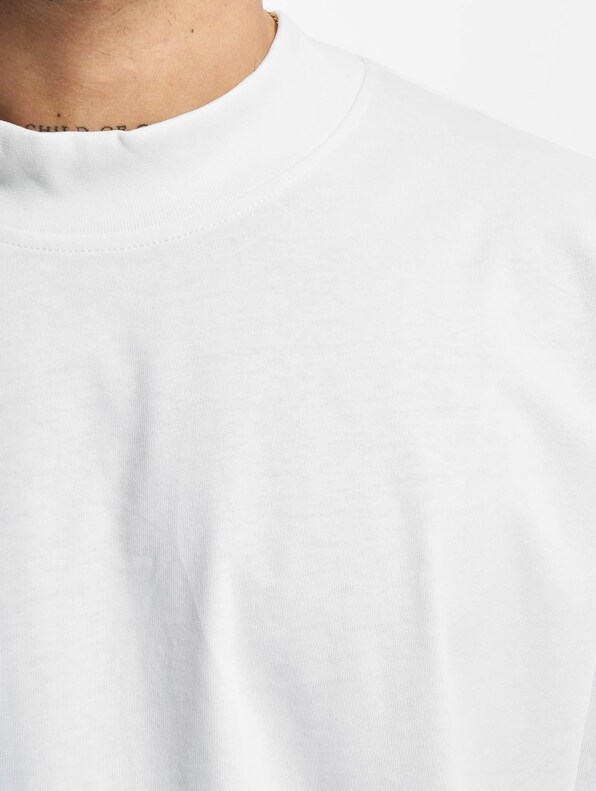 Oversized Mock Neck-3