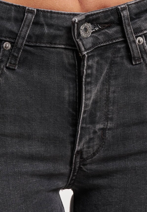 Levi's 721 High Rise Skinny Fit Jeans-4