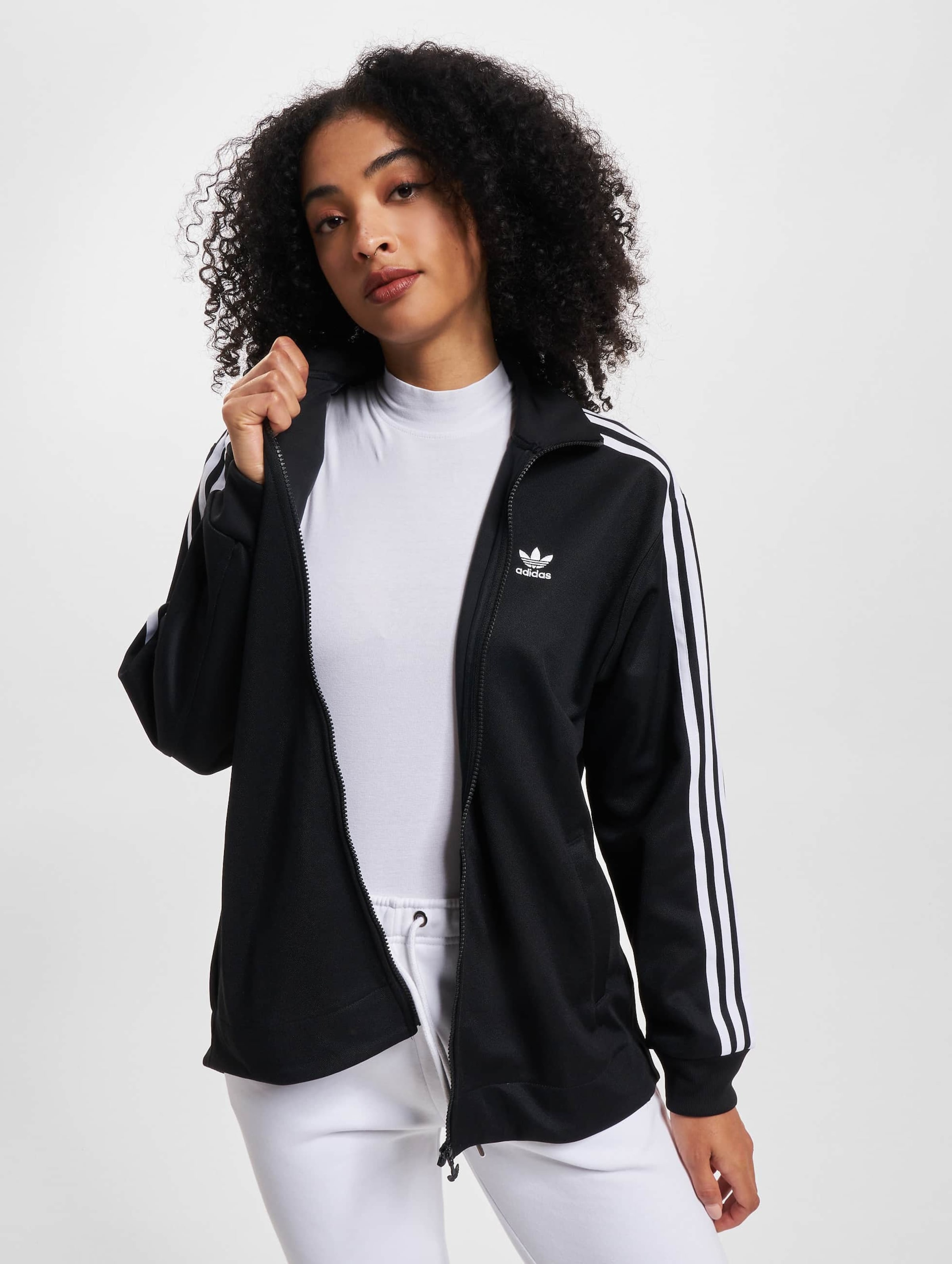 Adidas track store jacket woman