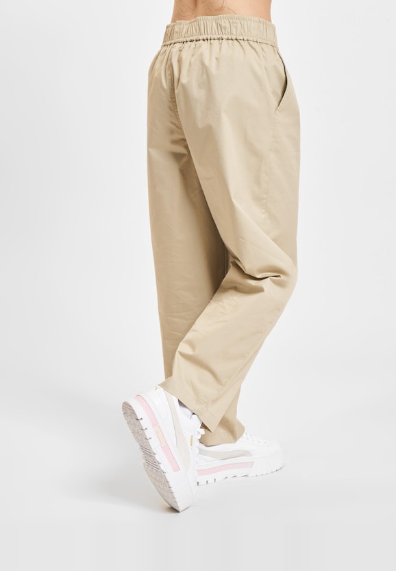 Zora Hotcrop Pull-Up-1