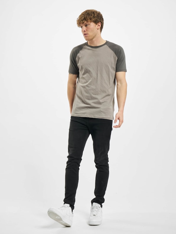 Raglan Contrast-3