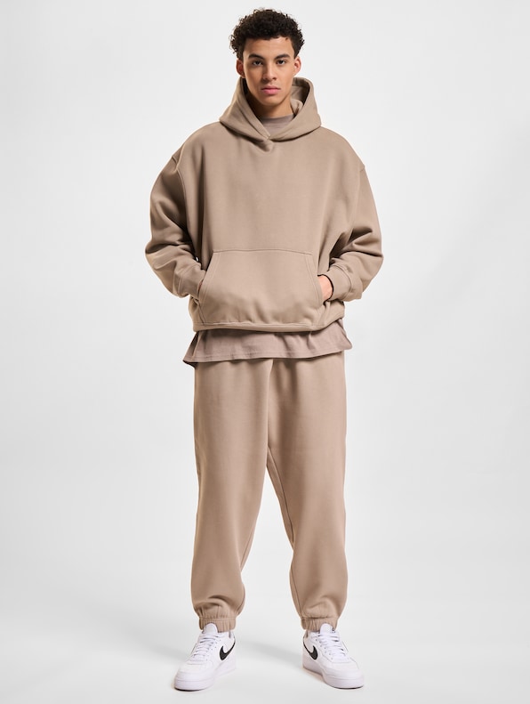 Oversized -4