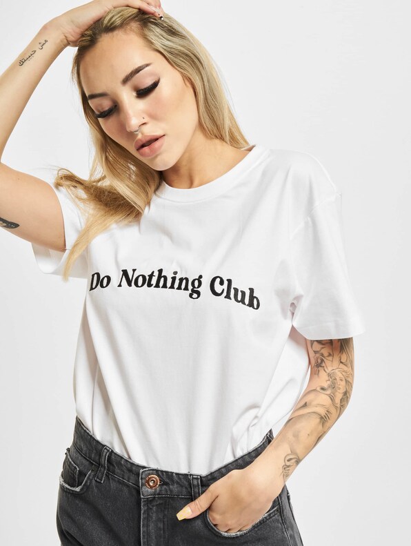 Bubbly Do Nothing Club-1