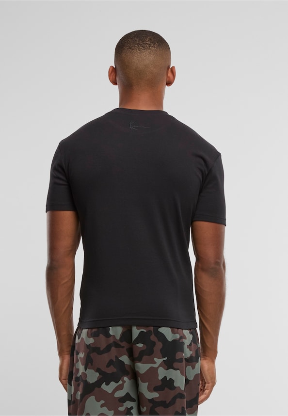 Signature Essential Fitted T-Shirt-1