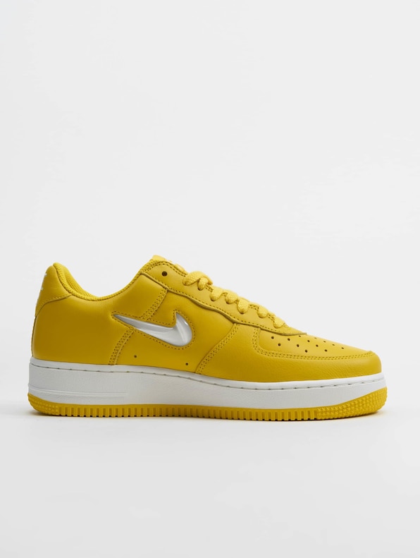 Air Force 1 Colour Of The Month -3