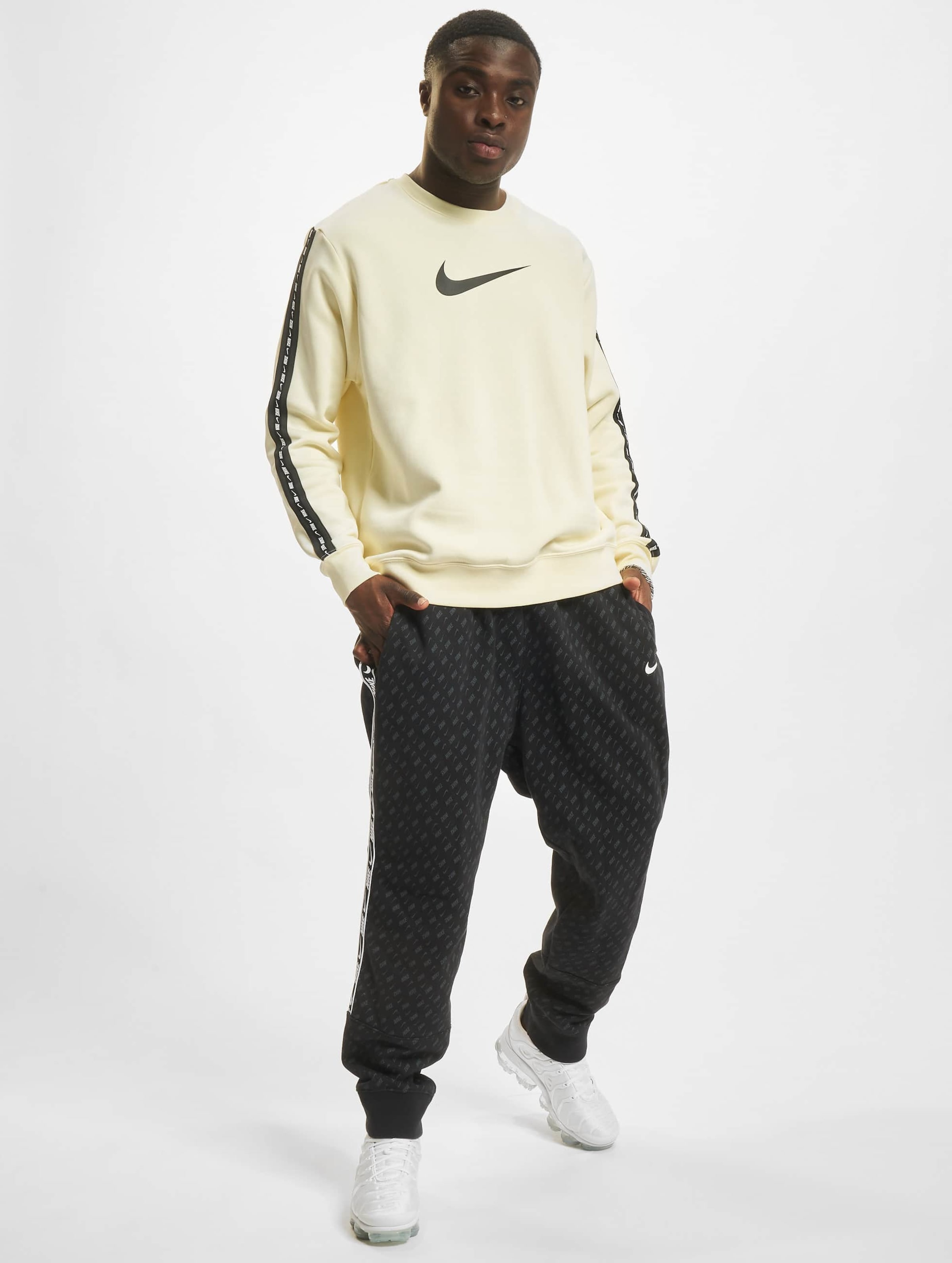 Nike discount repeat sweatshirt