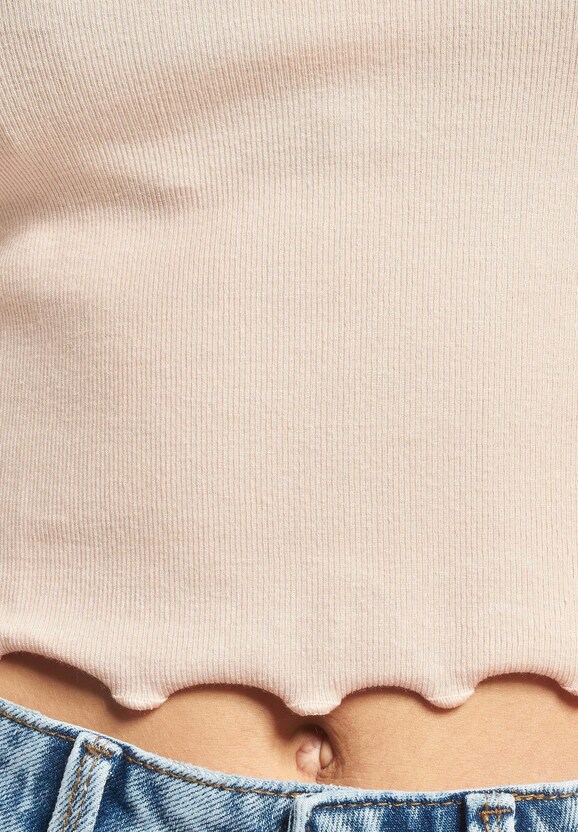 Kika V-Neck -3