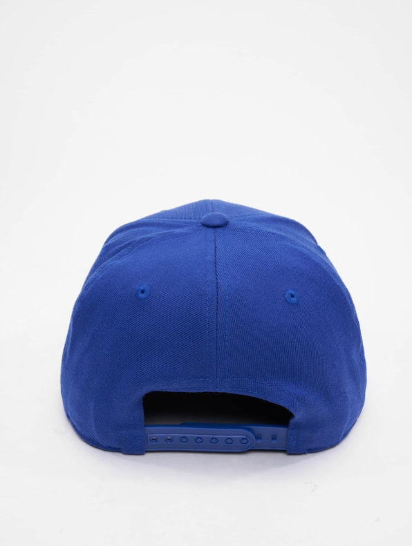 110 Fitted Snapback-1