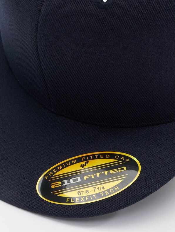  Premium 210 Fitted-3