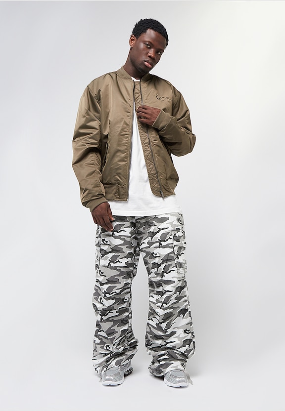 Sport Patch Camo Cargo Pants-3