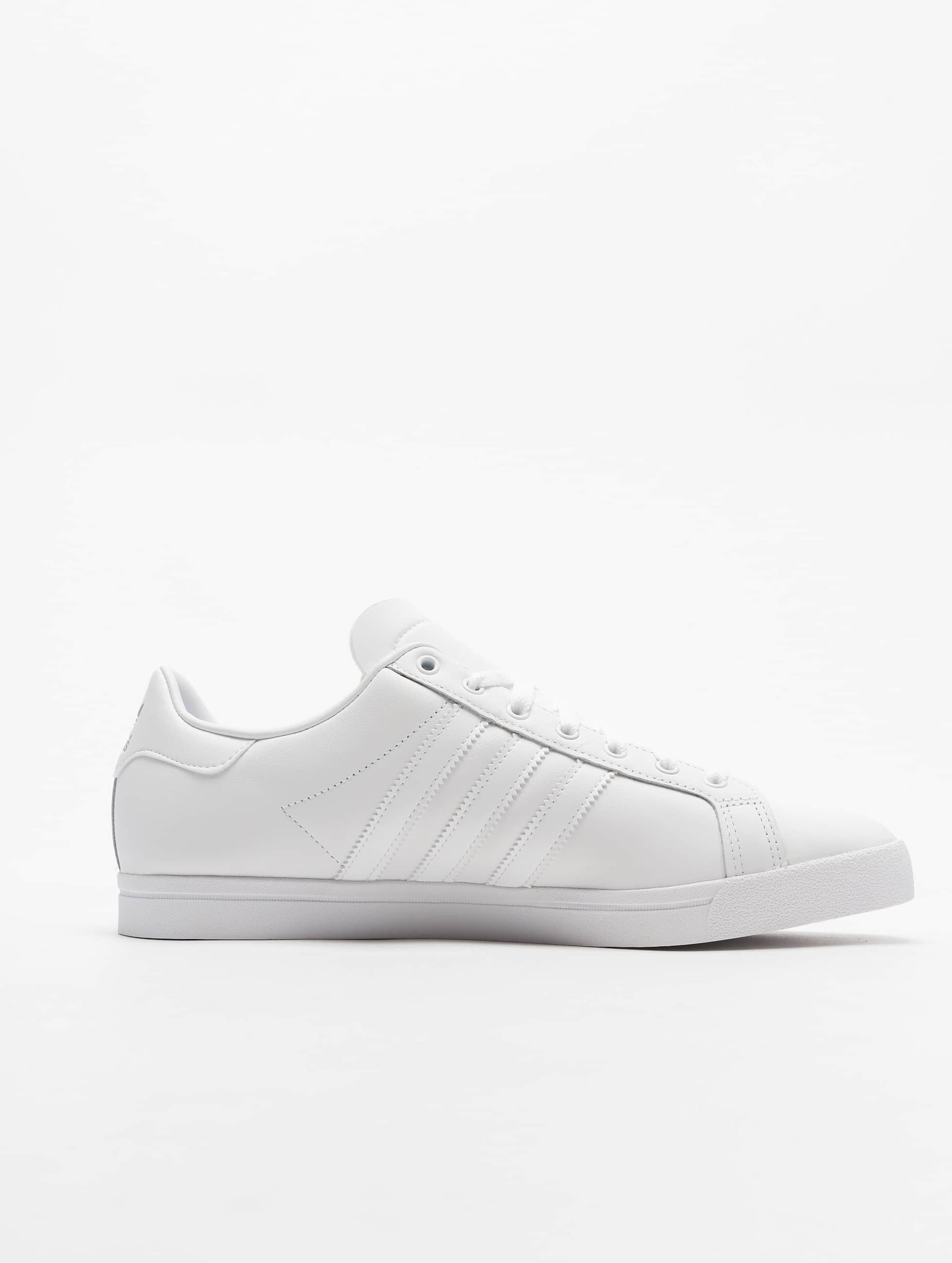 Adidas originals coast on sale star trainers in white