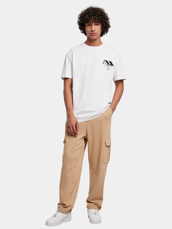 Organic Constructed-3