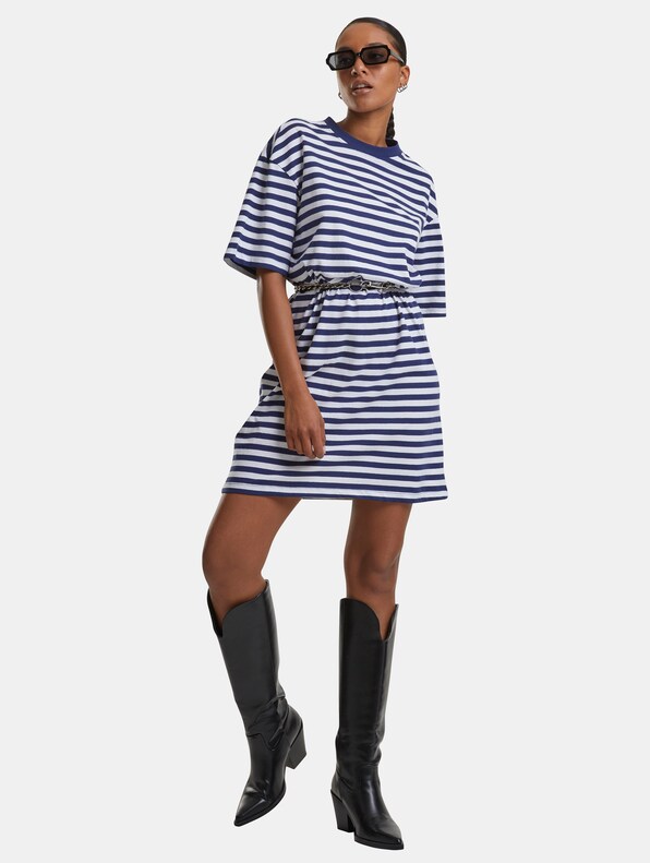 Oversized Striped-3