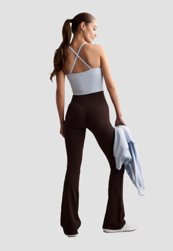 Shape Seamless Flare Petite-1